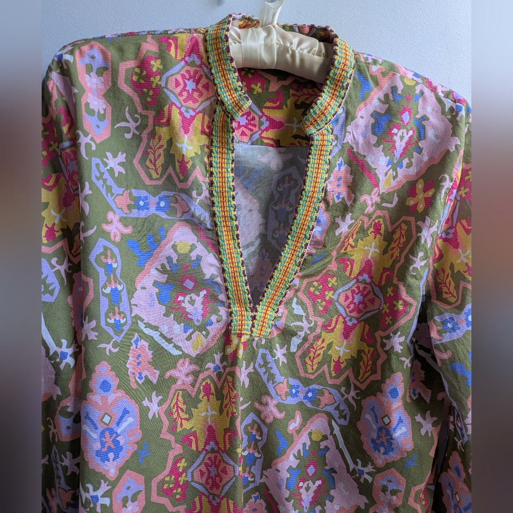 Zara Boho Manadarin Collar Split Neck  Floral Print  Top Size L - Picture 3 of 10